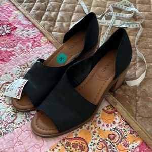 Sole Society black chunky heel with peep toe